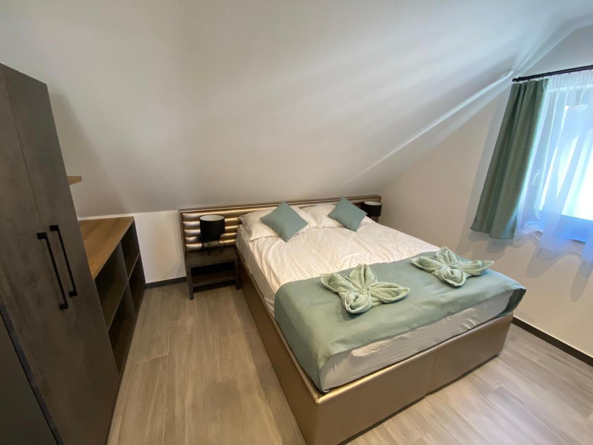 Luxury Apartments Кестели Екстериор снимка