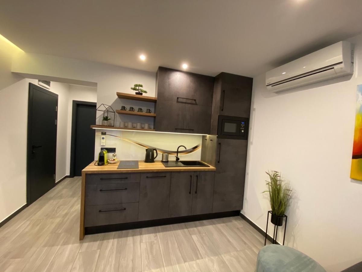 Luxury Apartments Кестели Екстериор снимка