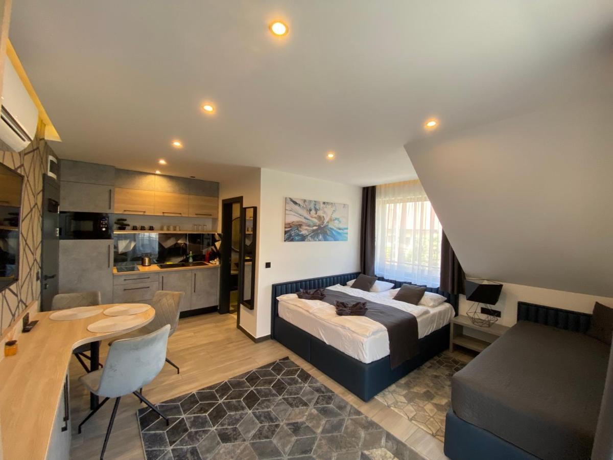 Luxury Apartments Кестели Екстериор снимка