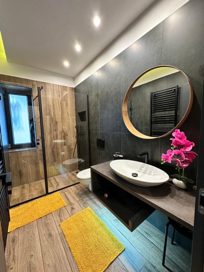 Luxury Apartments Кестели Екстериор снимка