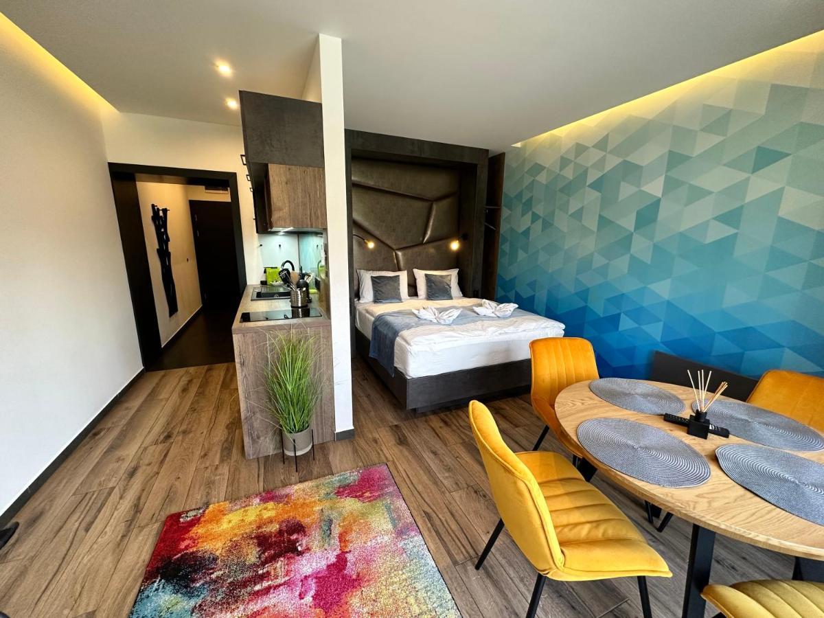 Luxury Apartments Кестели Екстериор снимка